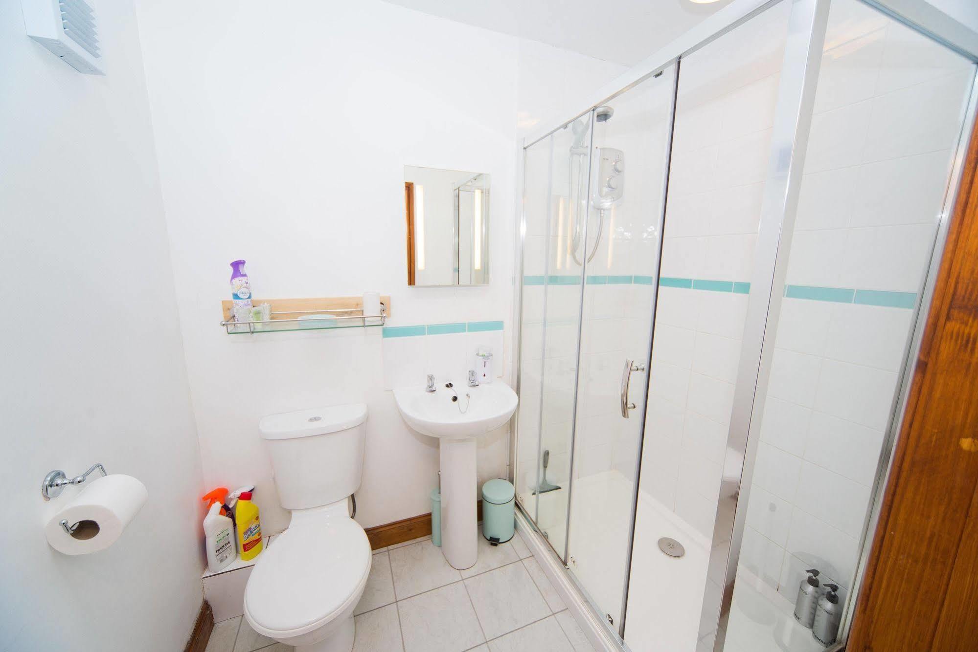 Stunning Countryside Views & Private Balcony! Cozy Room, 3 Miles To Lyme Regis - Free Parking & Wifi アクスミンスター エクステリア 写真